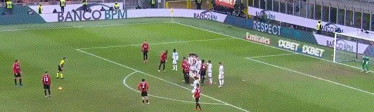 1642457194405004609.gif 动画 (880).gif