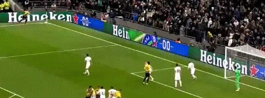 1636059678651006901.gif 682.gif